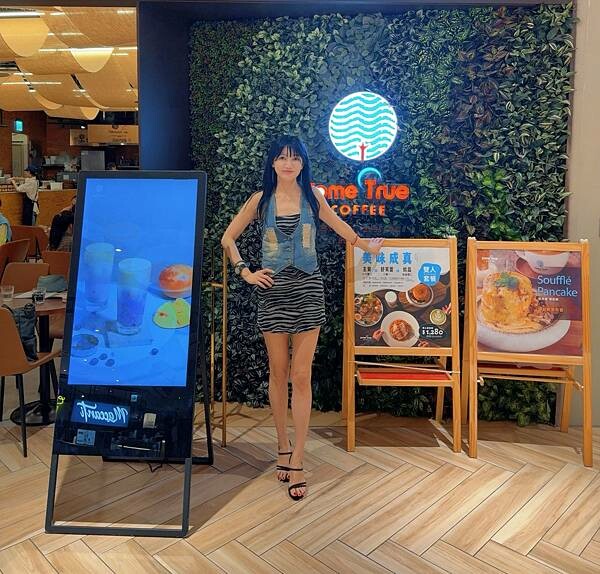 【信義區美食】成真咖啡BELLAVITA店，全天候早午餐、甜