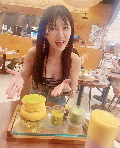 【信義區美食】成真咖啡BELLAVITA店，全天候早午餐、甜