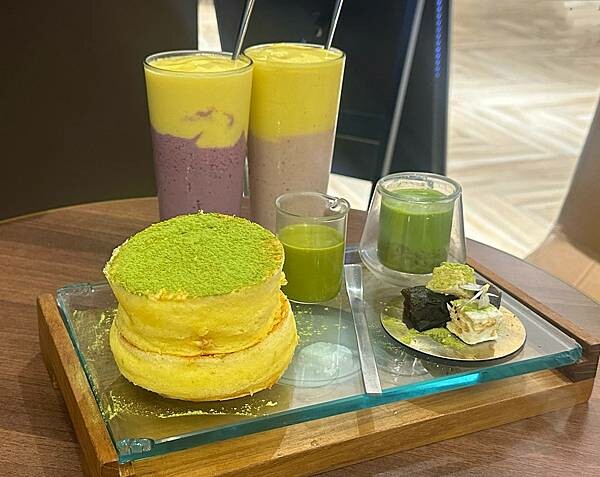 【信義區美食】成真咖啡BELLAVITA店，全天候早午餐、甜