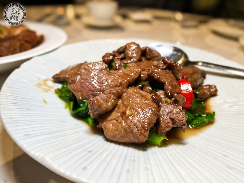 【 米其林一星 】第1次摘米其林一星就上手,高貴不貴的價格最貼近普通人消費的米其林餐廳