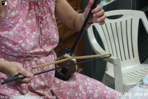 【高雄。鼓山】什麼！！！在藥局裡吃湯圓？一家藥局甜酒釀湯圓