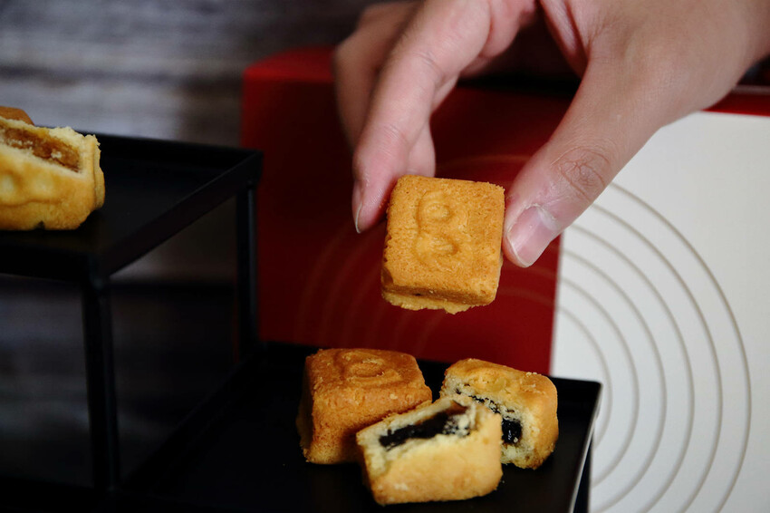 六月初一熱銷的伴手禮-鳳梨酥，精緻小巧的一口酥，令人愛不釋口