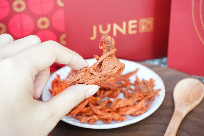 台中市南區不只有超人氣8結蛋捲！內行人必買六月初一的熱銷零食大公開！小資送禮大方又體面，還有零食分享包喲