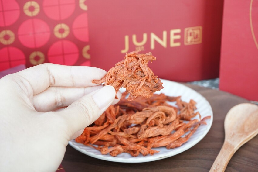 台中市南區不只有超人氣8結蛋捲！內行人必買六月初一的熱銷零食大公開！小資送禮大方又體面，還有零食分享包喲