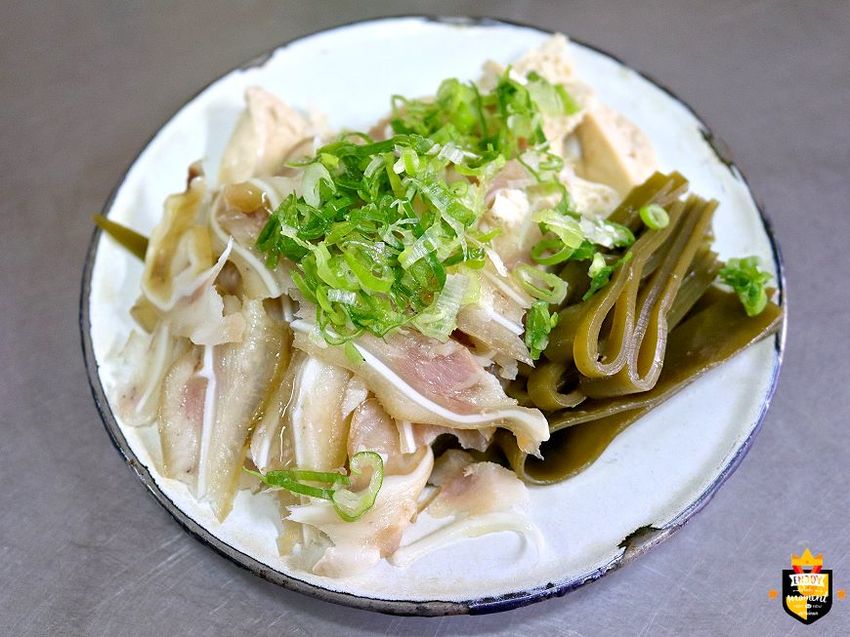 台南麵店／46年老店古早眷村味／超隱密巷弄不小心就迷路／在地人從小吃到大／老饕私藏多年口袋名單／忠實顧客打娘胎就開始吃