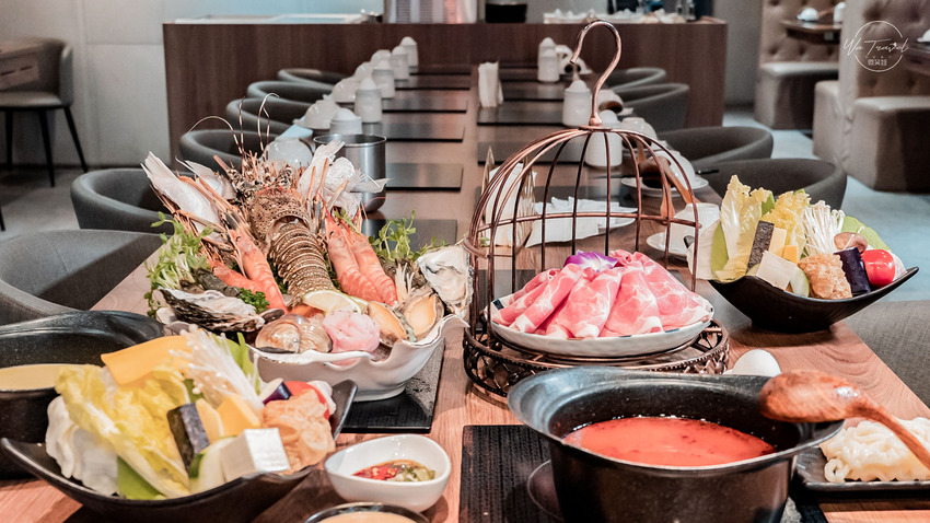 新莊最美的火鍋店-御鼎湯火鍋店 原本鍋物，限定母親節送龍蝦與生食級干貝【新北新莊】 - 微笑娃生活旅行