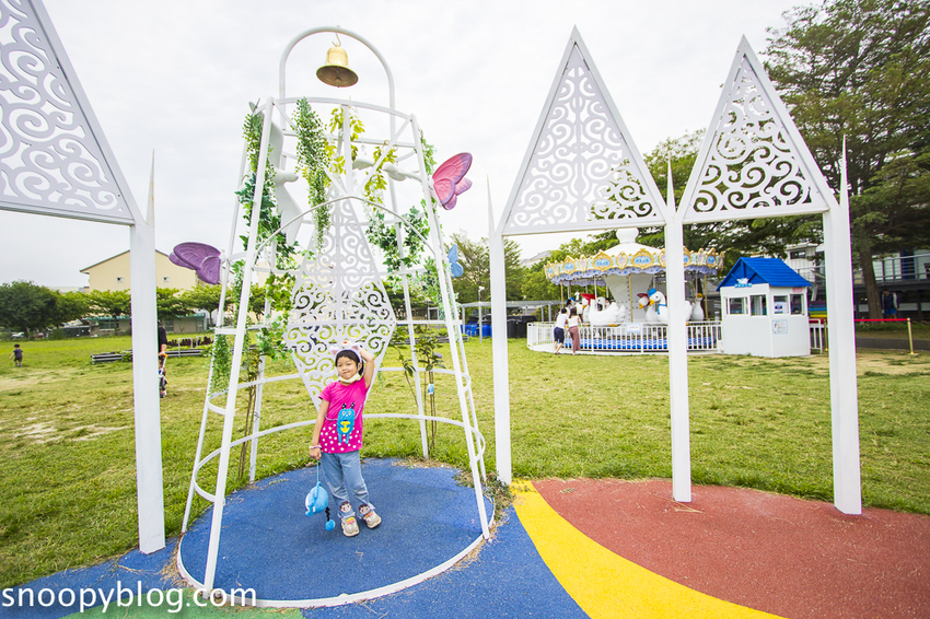 【雲林景點】斗六親子景點｜鵝童樂園～免門票好好拍，旋轉飛天鵝、飛天鵝溜滑梯、兒童戲沙池、愛鵝樂親子餐廳