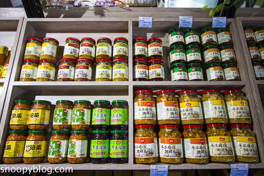 【雲林景點】斗六親子景點｜鵝童樂園～免門票好好拍，旋轉飛天鵝、飛天鵝溜滑梯、兒童戲沙池、愛鵝樂親子餐廳