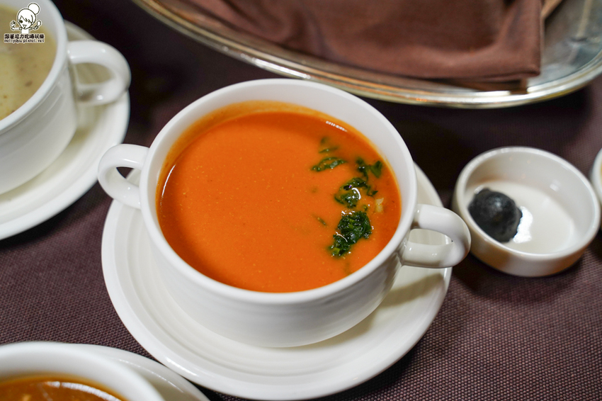 漢來牛排館 牛排 排餐 小資 必吃 約會 聚餐 高樓層 肋眼
