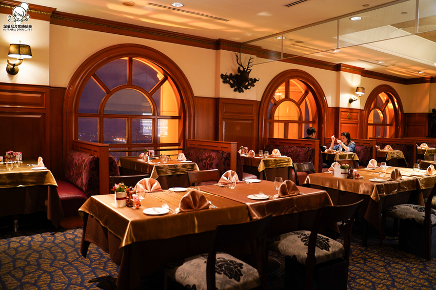 漢來牛排館 牛排 排餐 小資 必吃 約會 聚餐 高樓層 肋眼