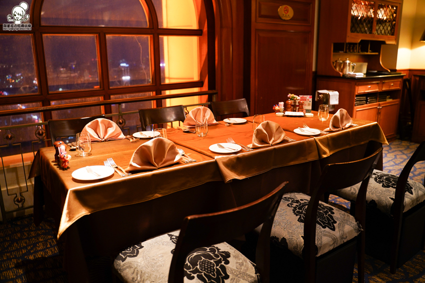 漢來牛排館 牛排 排餐 小資 必吃 約會 聚餐 高樓層 肋眼