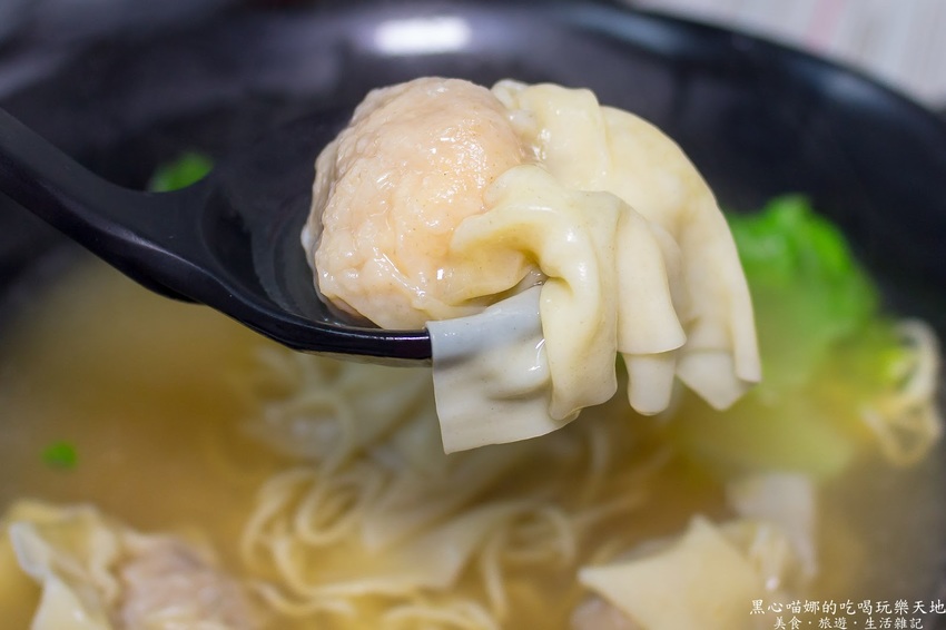 高雄苓雅︱巧來香港雲吞麵　蝦脆肉鮮大雲吞，小貴卻飽滿實在的港式好味道！