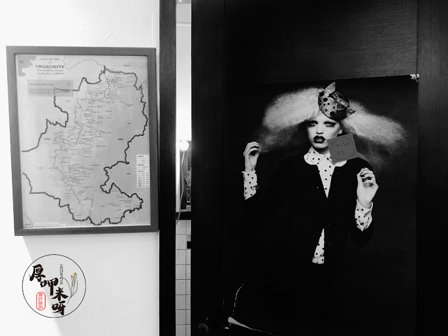 【厚呷米呀│新北板橋】咖啡調進所自家烘焙 (COFFEE COLLECTION) 秘巷咖啡不私藏/老闆功力獨到單品咖啡好喝/公園旁老房文青風另收藏多款老式相機/來這裡安靜地享受午後吧!