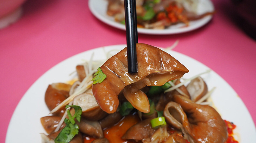 板橋新板特區美食,板橋新板特區傳統美食,中和民享市場,中和民享市場美食,民享市場老吳肉粽,中和廟口的枋寮市場,中和傳統乾麵,中和乾麵推薦