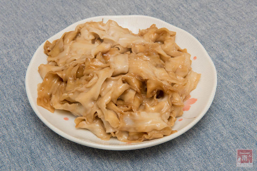 【台南美食】農會出產品質保證|寬版鹽水意麵就要吃這家|鹽水限定帥哥番茄果乾|日曬乾燥保存容易|大人小孩都愛吃~~鹽水日曬意麵、鹽水鹽地帥哥番茄 - 南人幫