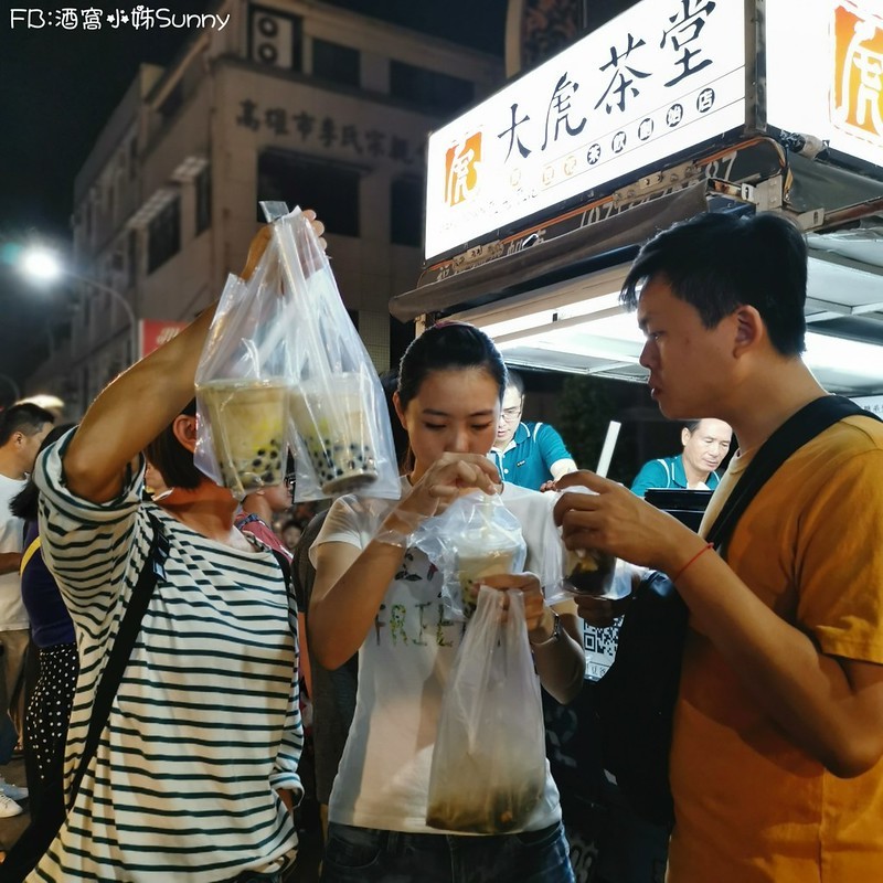 高雄駁二夜市(週六限定) 高雄駁二夜市(週六限定)