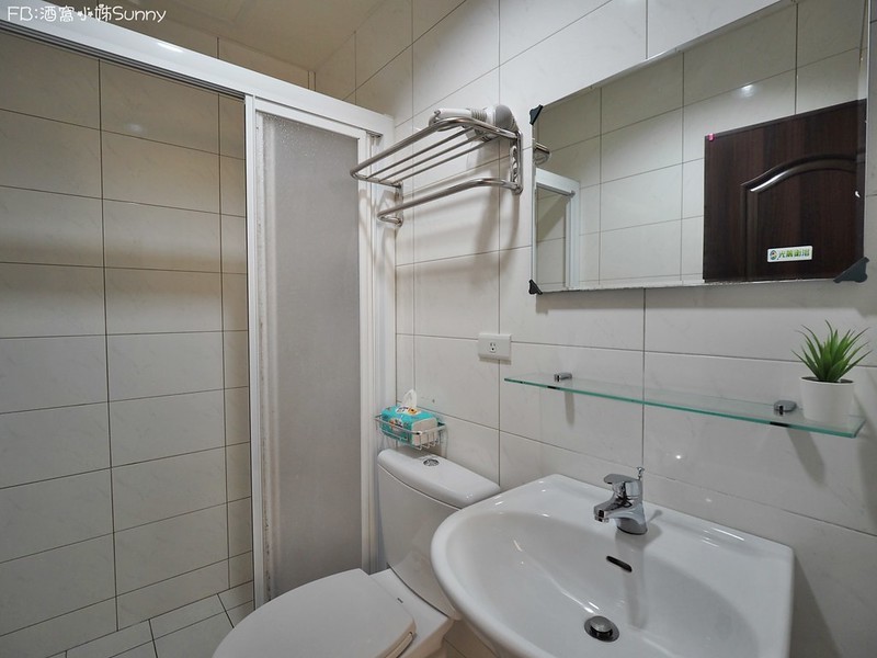 台南民宿推薦|台南海安藝術公寓