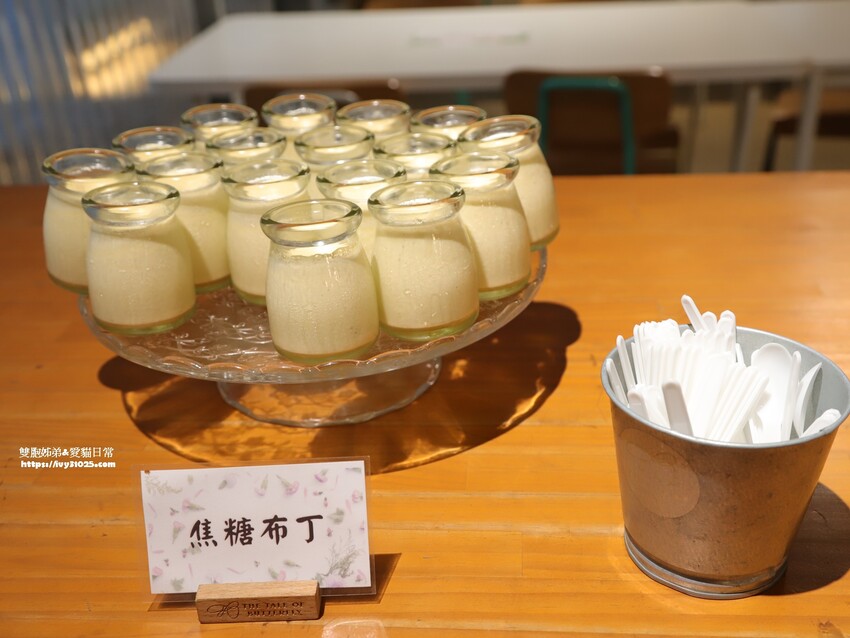 全台最多花旗木包圍的美濃  蝶舞澗  豪華露營帳篷一泊三食在地食材