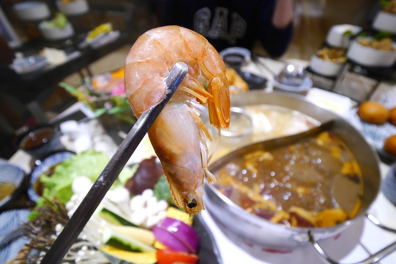 嘉義火鍋｜洪昌麻辣鴛鴦火鍋