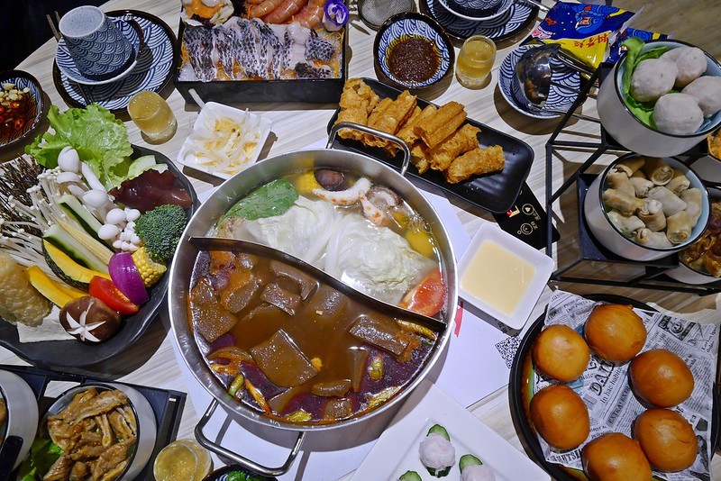 嘉義火鍋｜洪昌麻辣鴛鴦火鍋