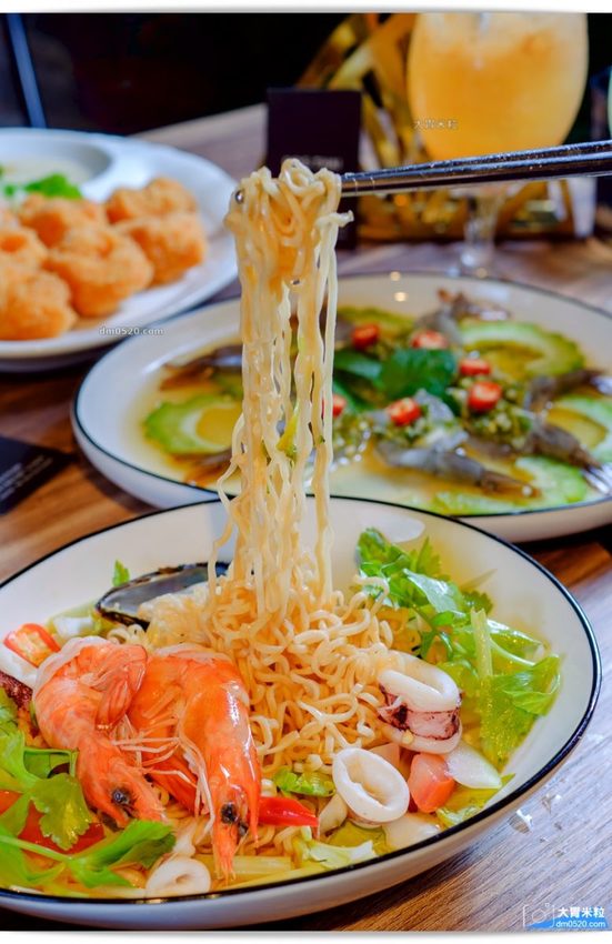 ROS THAI火山排骨