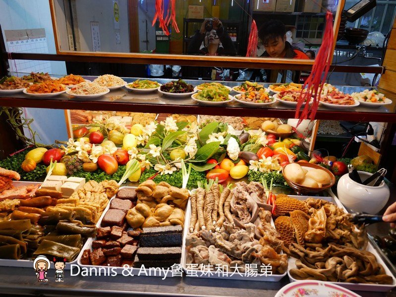 《楊梅牛肉麵》田園牛肉麵。庭園景觀牛肉麵餐廳。平價份量大免費加湯加麵還有免費冰淇淋及飲料︱(影片) 《楊梅牛肉麵》田園牛肉麵。庭園景觀牛肉麵餐廳。平價份量大免費加湯加麵還有免費冰淇淋及飲料︱(影片)