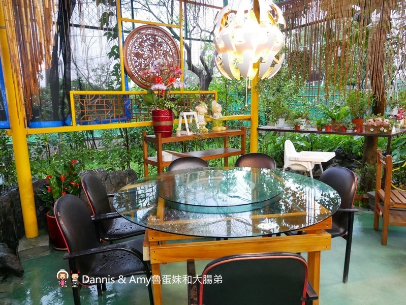 《楊梅牛肉麵》田園牛肉麵。庭園景觀牛肉麵餐廳。平價份量大免費加湯加麵還有免費冰淇淋及飲料︱(影片) 《楊梅牛肉麵》田園牛肉麵。庭園景觀牛肉麵餐廳。平價份量大免費加湯加麵還有免費冰淇淋及飲料︱(影片)