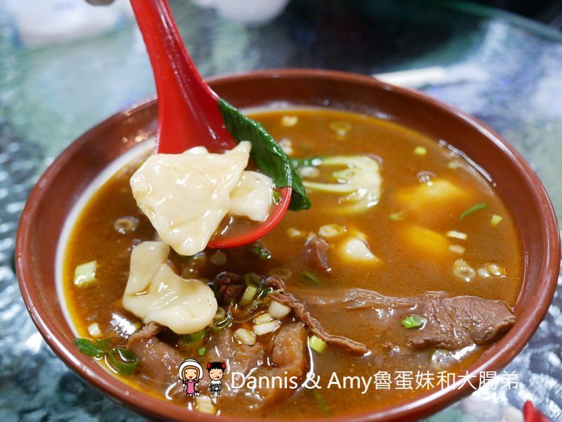《楊梅牛肉麵》田園牛肉麵。庭園景觀牛肉麵餐廳。平價份量大免費加湯加麵還有免費冰淇淋及飲料︱(影片) 《楊梅牛肉麵》田園牛肉麵。庭園景觀牛肉麵餐廳。平價份量大免費加湯加麵還有免費冰淇淋及飲料︱(影片)