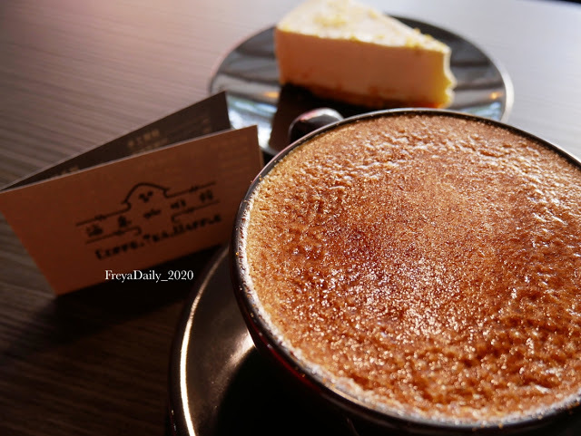 2019, Dec│海島咖啡館│走吧澎湖哪裡玩：澎湖馬公 寵物友善咖啡館 超可愛店貓坐檯