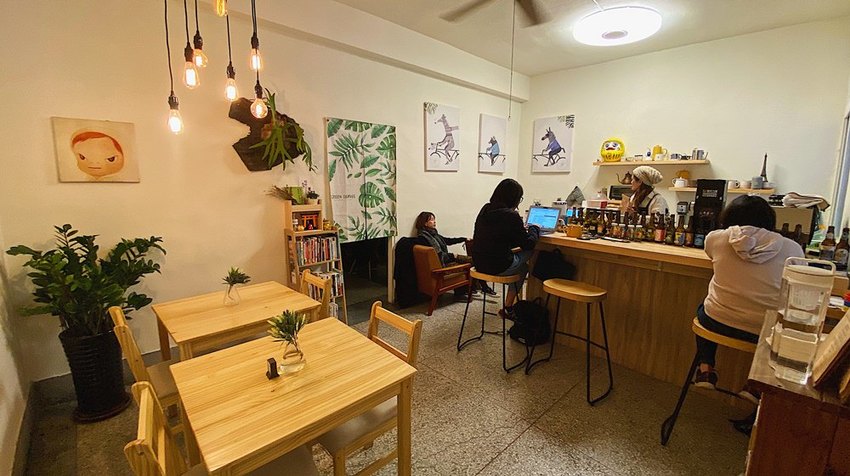 【花蓮市區】Wasabi Coffee - / 郭郭的花東走跳生活 /