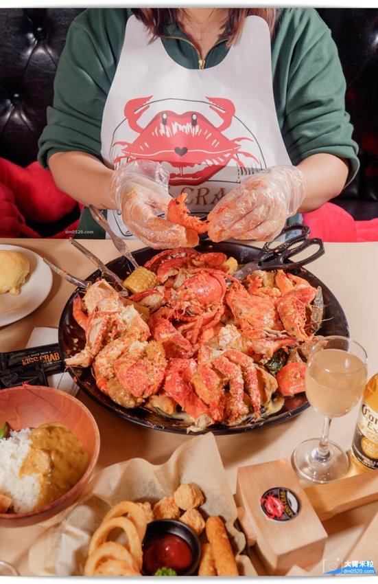 紅唇蟹美式手抓海鮮 紅唇蟹美式手抓海鮮