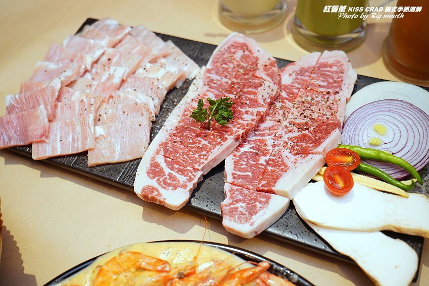 【桃園中壢】紅唇蟹KISS CRAB美式手抓海鮮．帝王蟹+炙燒牛排+海鮮鍋!