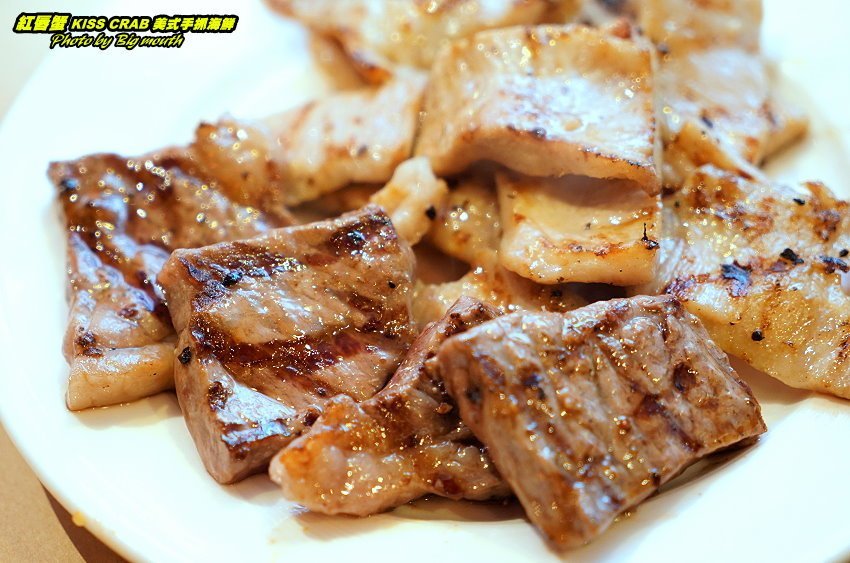 【桃園中壢】紅唇蟹KISS CRAB美式手抓海鮮．帝王蟹+炙燒牛排+海鮮鍋!