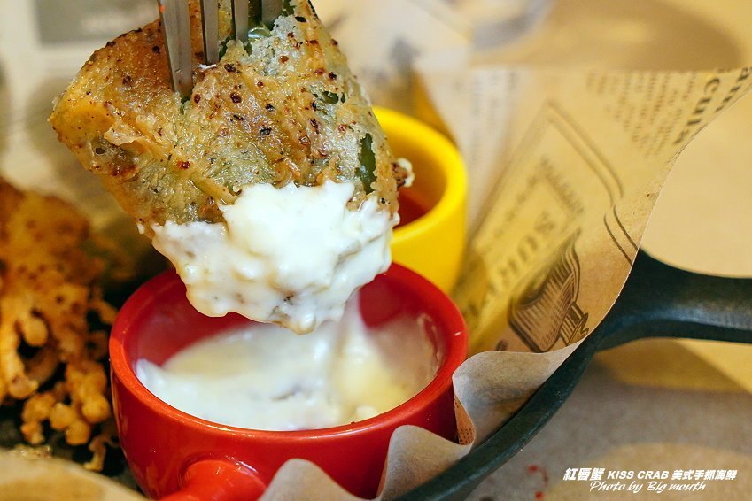 【桃園中壢】紅唇蟹KISS CRAB美式手抓海鮮．帝王蟹+炙燒牛排+海鮮鍋!