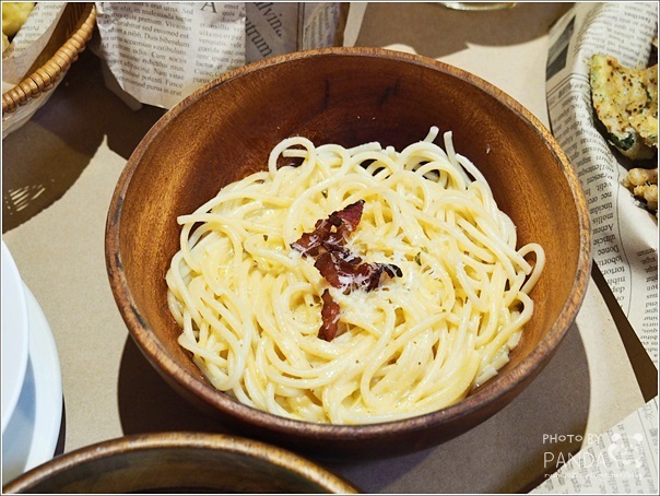 Kiss crab 紅唇蟹 手抓海鮮餐廳 (24)