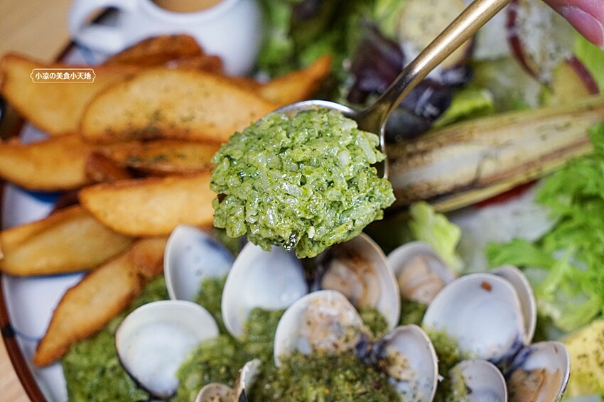 老饕帶你從早吃到晚,小資族聚餐新選擇!平價複合式餐酒館,多國料理美食,從早午餐一路吃到宵夜(近中國醫