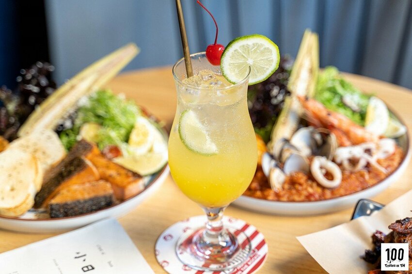 【台中北區美食】迷路 & Elk｜複合式餐酒館結合豐盛早午餐，網羅 200 種各國酒款，吃得到多樣化食材！ | 別墅裡的 100 種味道