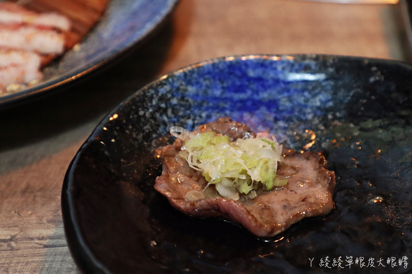 新竹燒肉推薦阿叔燒肉!被燒肉耽誤的炒飯店,平日中午也能吃火鍋燒烤!生日壽星優惠餐廳