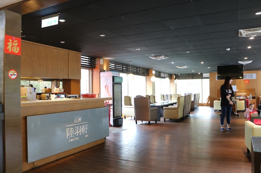 新北烏來住宿。烏來輕井澤溫泉旅館 平價溫泉飯店、鄰近烏來老街、烏來台車