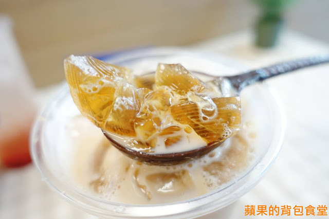 [食記] 新竹北區-羽茶家(光華店) 手作茶飲 招牌羽茶凍 唐寧茶香多變化 氣泡飲清爽酥麻 焗烤土司套餐最低$50有找 新竹園區外送下午茶