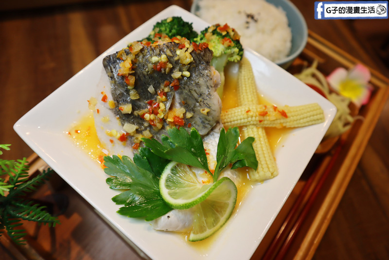 南京復興站-Coco Brother 椰兄-南京店.泰式料理.新菜色-冬蔭功酸辣海陸mama麵.泰式酸辣清蒸檸檬魚