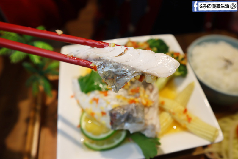 南京復興站-Coco Brother 椰兄-南京店.泰式料理.新菜色-冬蔭功酸辣海陸mama麵.泰式酸辣清蒸檸檬魚