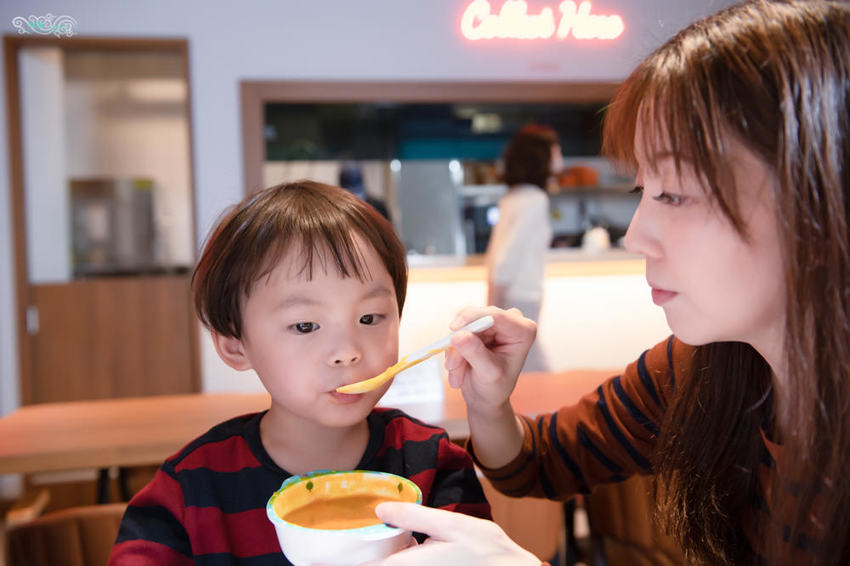 匙碗湯新莊店》The Soup Spoon Taiwan｜健康、營養、低卡路里的親子湯品｜可以外帶即食的新加坡國民美味湯品 - 時空幻境 凌雲江海清