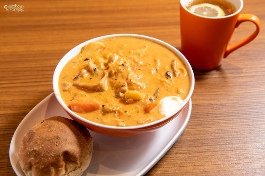 匙碗湯新莊店》The Soup Spoon Taiwan｜健康、營養、低卡路里的親子湯品｜可以外帶即食的新加坡國民美味湯品 - 時空幻境 凌雲江海清