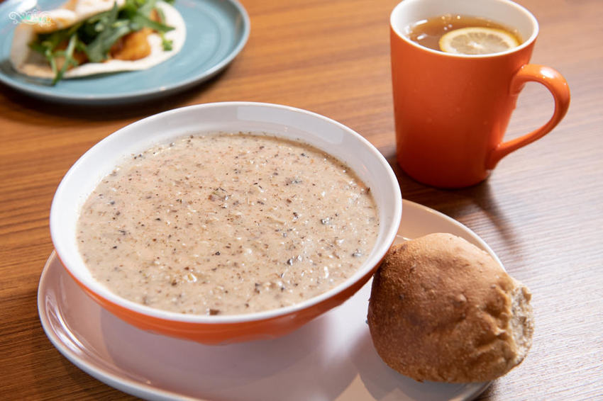 匙碗湯新莊店》The Soup Spoon Taiwan｜健康、營養、低卡路里的親子湯品｜可以外帶即食的新加坡國民美味湯品 - 時空幻境 凌雲江海清