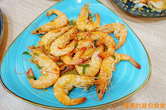 [食記] 新竹北區 - 楊家米干雲南美食 自製米甘 鮮甜厚切豬肉 異國香料與鮮蝦完美結合 打拋豬香味撲鼻好下飯