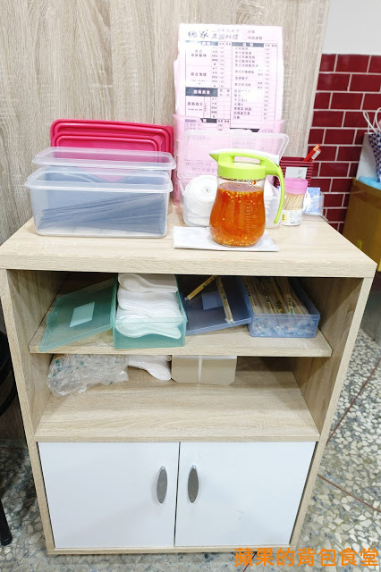 [食記] 新竹北區 - 楊家米干雲南美食 自製米甘 鮮甜厚切豬肉 異國香料與鮮蝦完美結合 打拋豬香味撲鼻好下飯