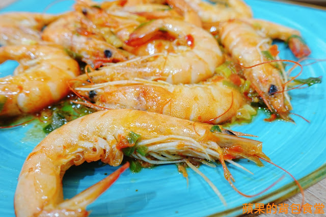 [食記] 新竹北區 - 楊家米干雲南美食 自製米甘 鮮甜厚切豬肉 異國香料與鮮蝦完美結合 打拋豬香味撲鼻好下飯