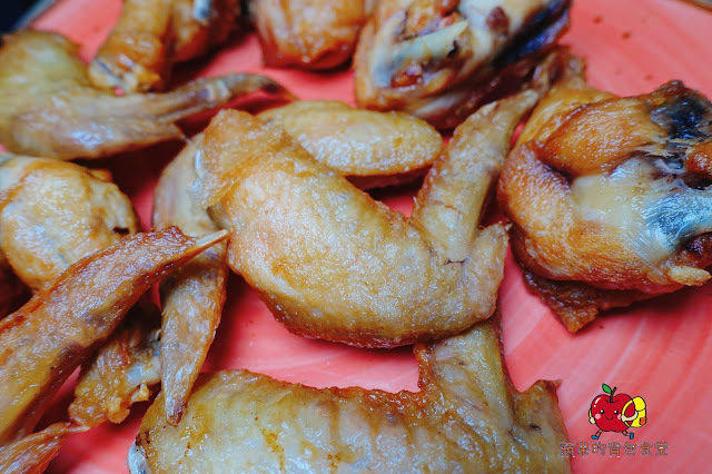 [食記] 新竹北區 - 楊家米干雲南美食(二訪) 純手工製作米干 檸檬香茅奶香四溢 泰式炒媽媽麵 泰式酸辣炒蝦 用料新鮮澎湃