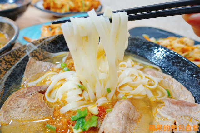 [食記] 新竹北區 - 楊家米干雲南美食 自製米甘 鮮甜厚切豬肉 異國香料與鮮蝦完美結合 打拋豬香味撲鼻好下飯